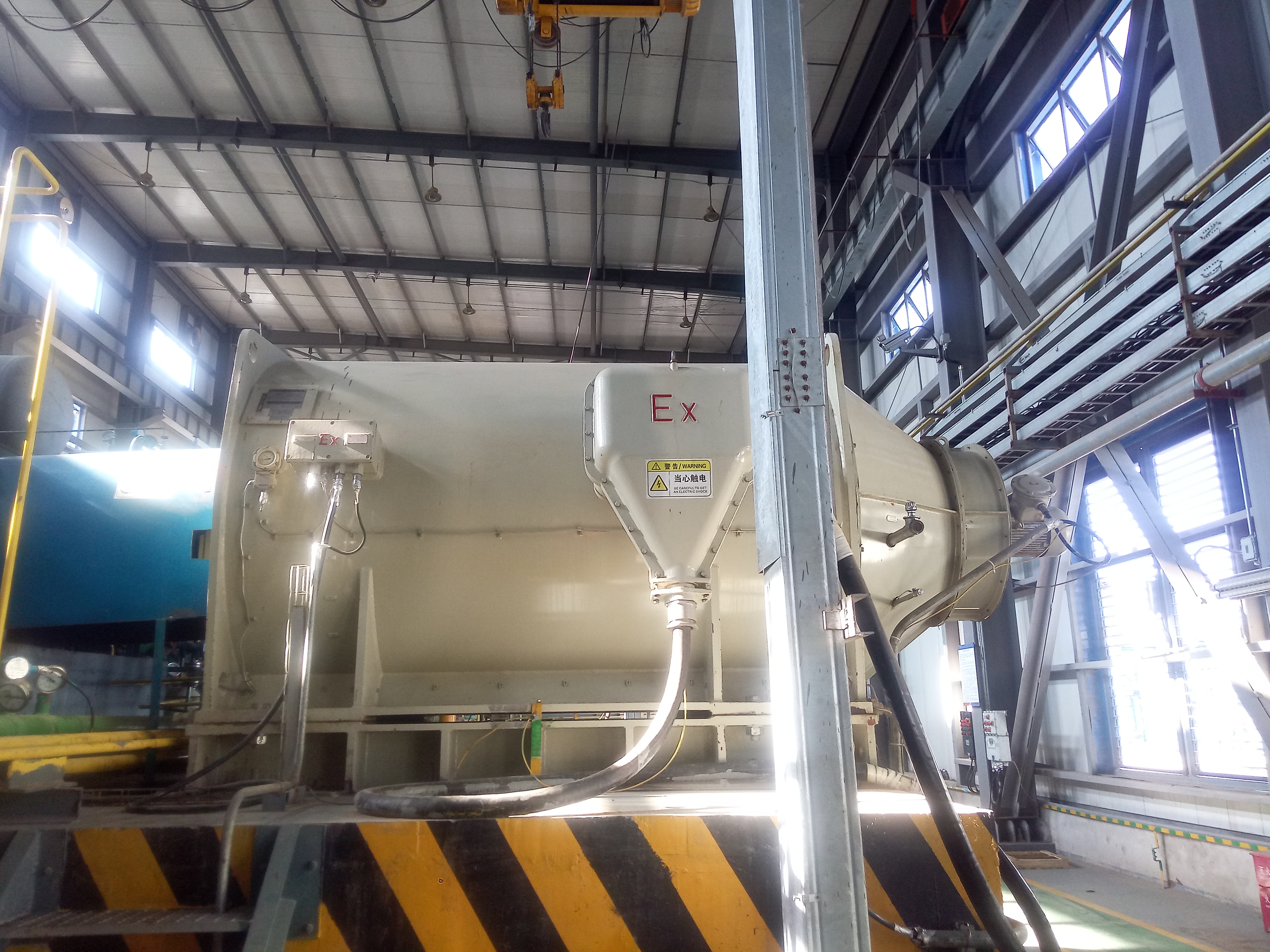 越南紡織廠引入臥龍節(jié)能電機(jī)后生產(chǎn)線噪音大幅降低 能耗節(jié)省近20%